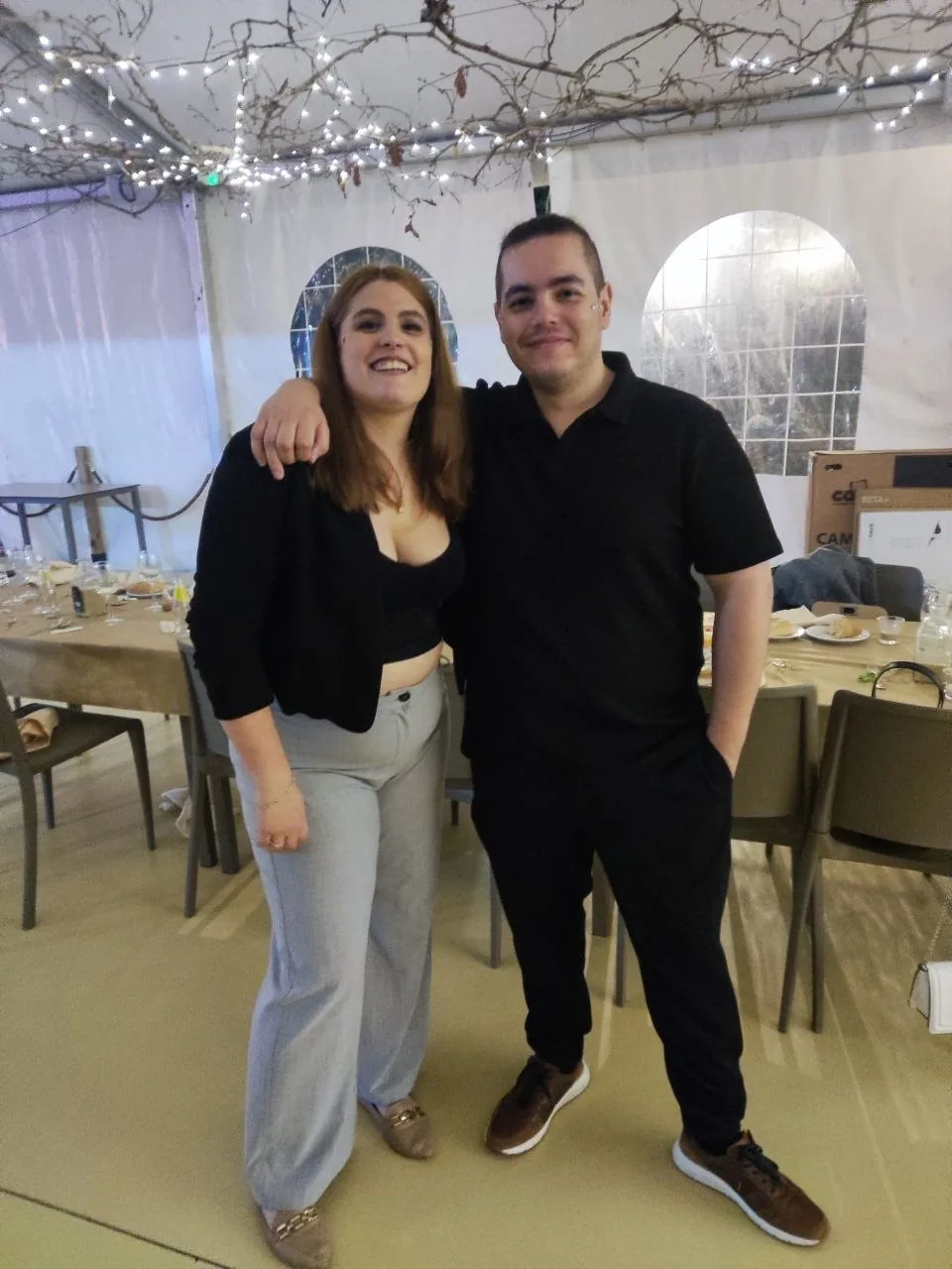 Nerea y Adrián en el baby shower de Nael